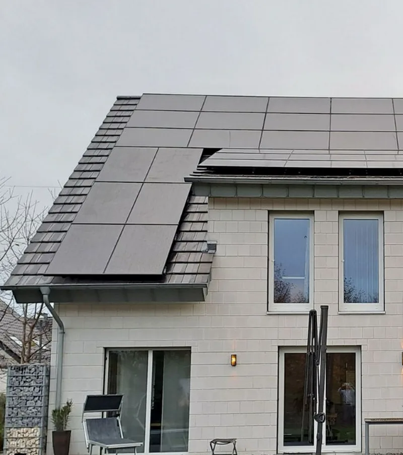 Einfamilienhaus in Paderborn mit 16,02 kWp Full-Black-Modulen